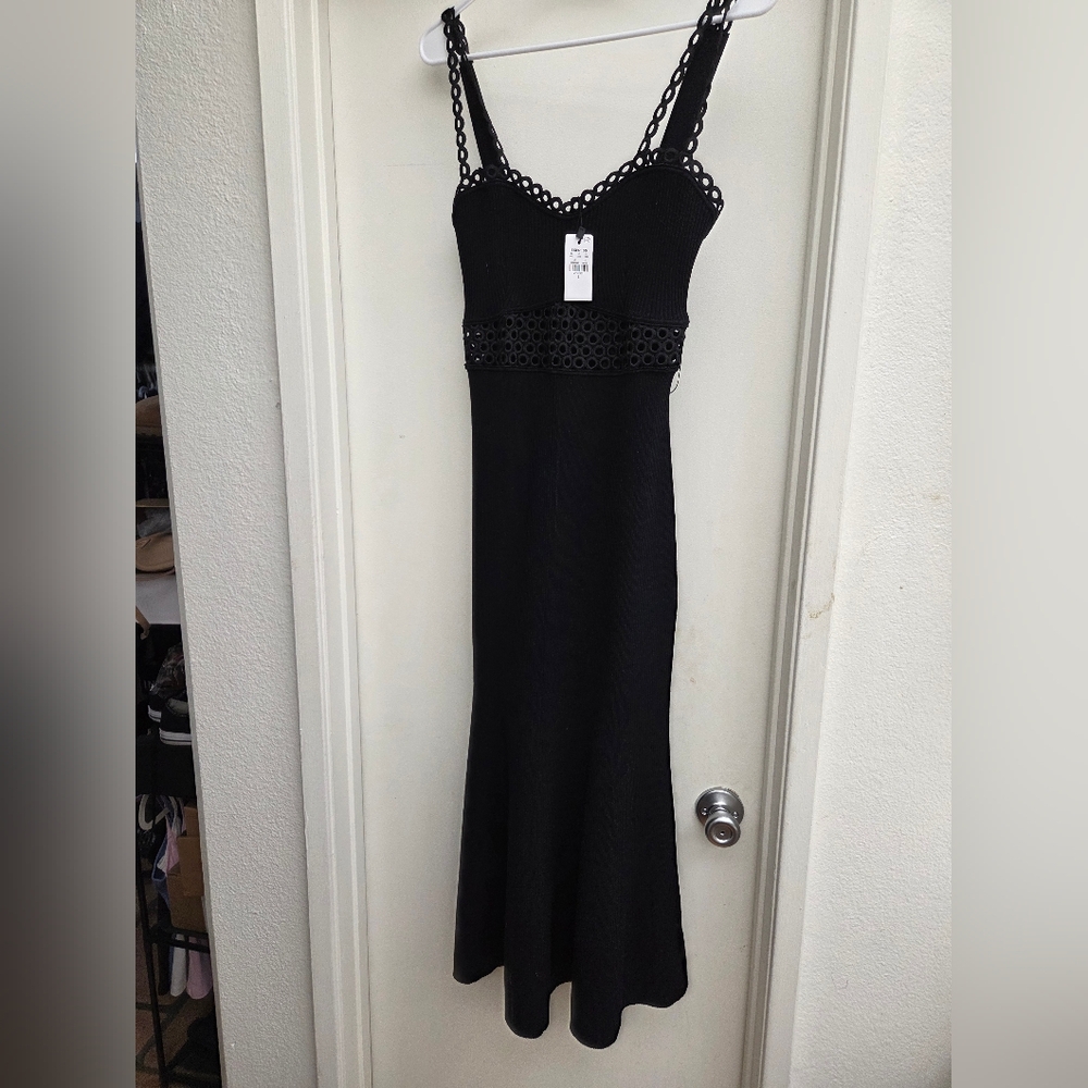 Black Ribbed -Trim Maxi Dress - Women